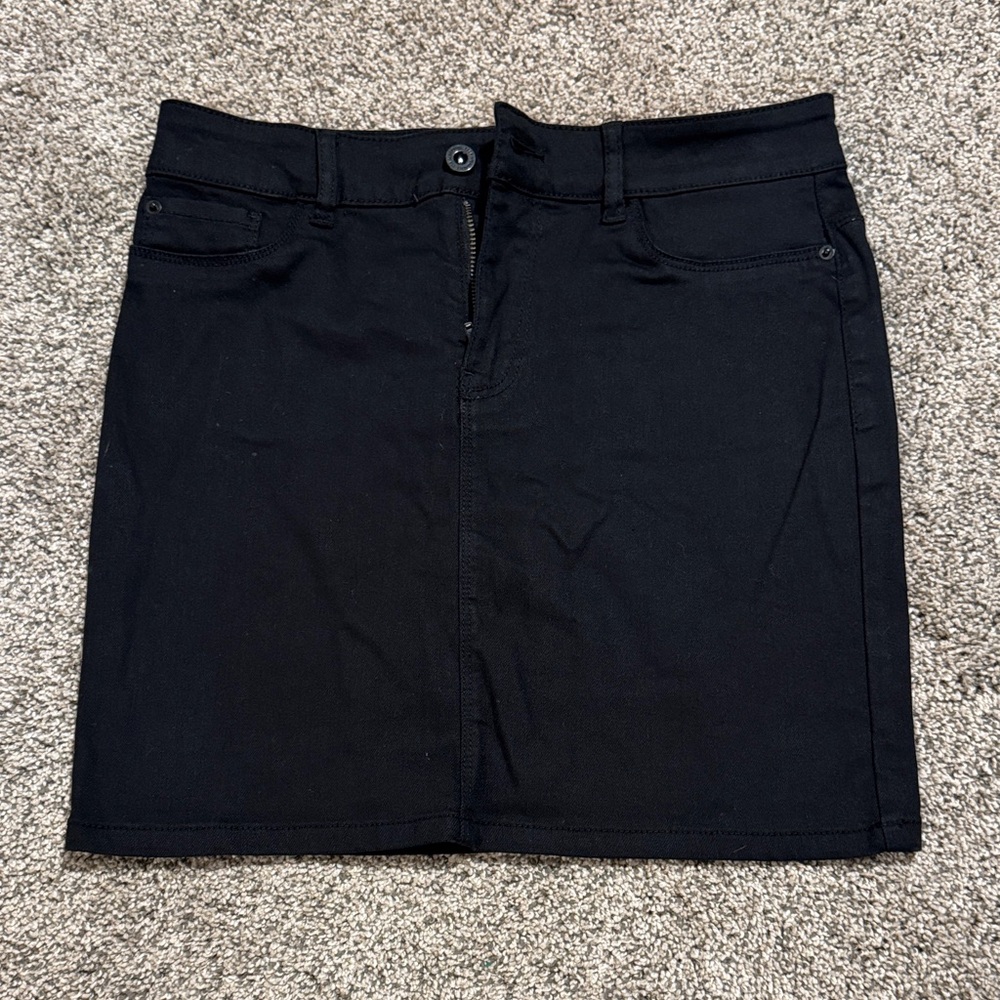 Black denim skirt